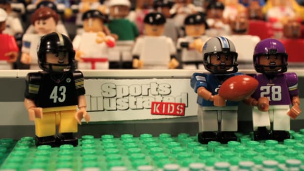 Top NFL Plays of September, OYO-fied!
